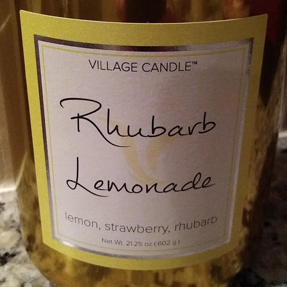 Village Candle Rhubarb Lemonade METALLIC Yellow Jar RETIRED!! - Picture 2 of 5